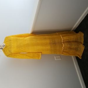 Vone yellow textured Dress size medium